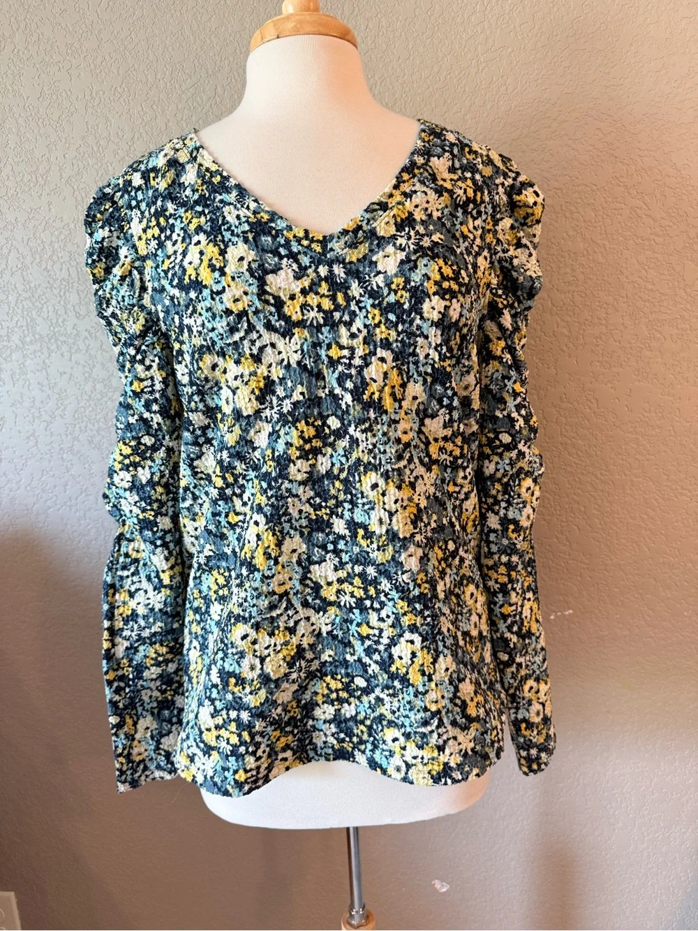 LOFT Floral Puff Sleeve Ruched Top Blue Yellow V Neck L